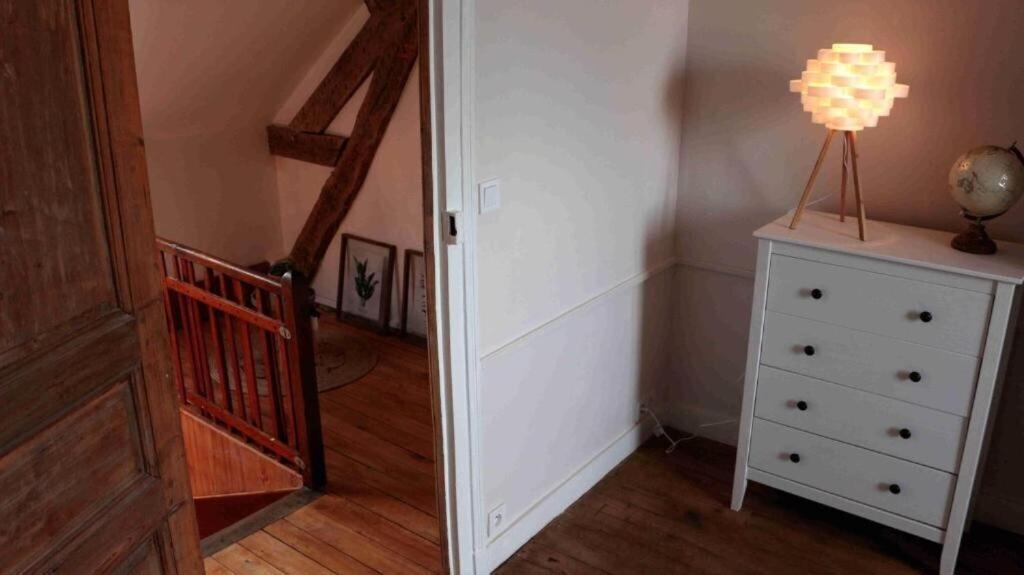 Chambre Calme Et Accueillante 13 Kmtrs Aeroport, Parking Gratuit, Navette Gare Ou Aeroport Saint-Germain-la-Poterie Exterior foto